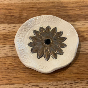 Ceramic flower dishes