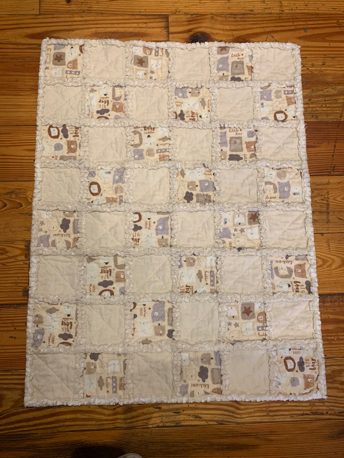 Bear rag baby quilt