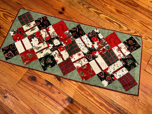 Christmas Table Runner