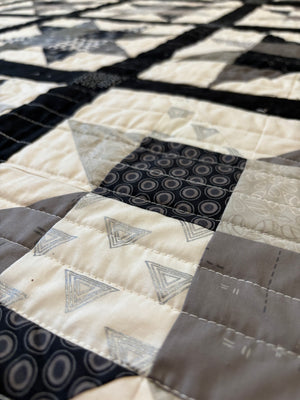 Black and white star quilt