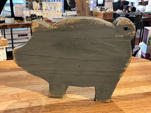 Wood pigs