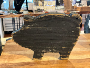 Wood pigs