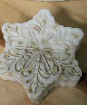 Finley’s Goat Milk Soap Snowflake oats and honey