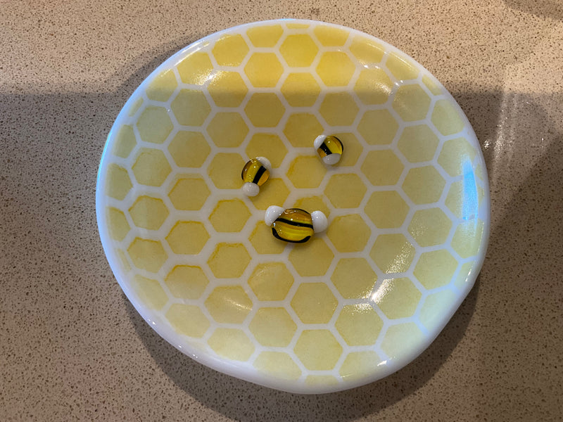 Glass bee spoon rest – Shiner Bluestem